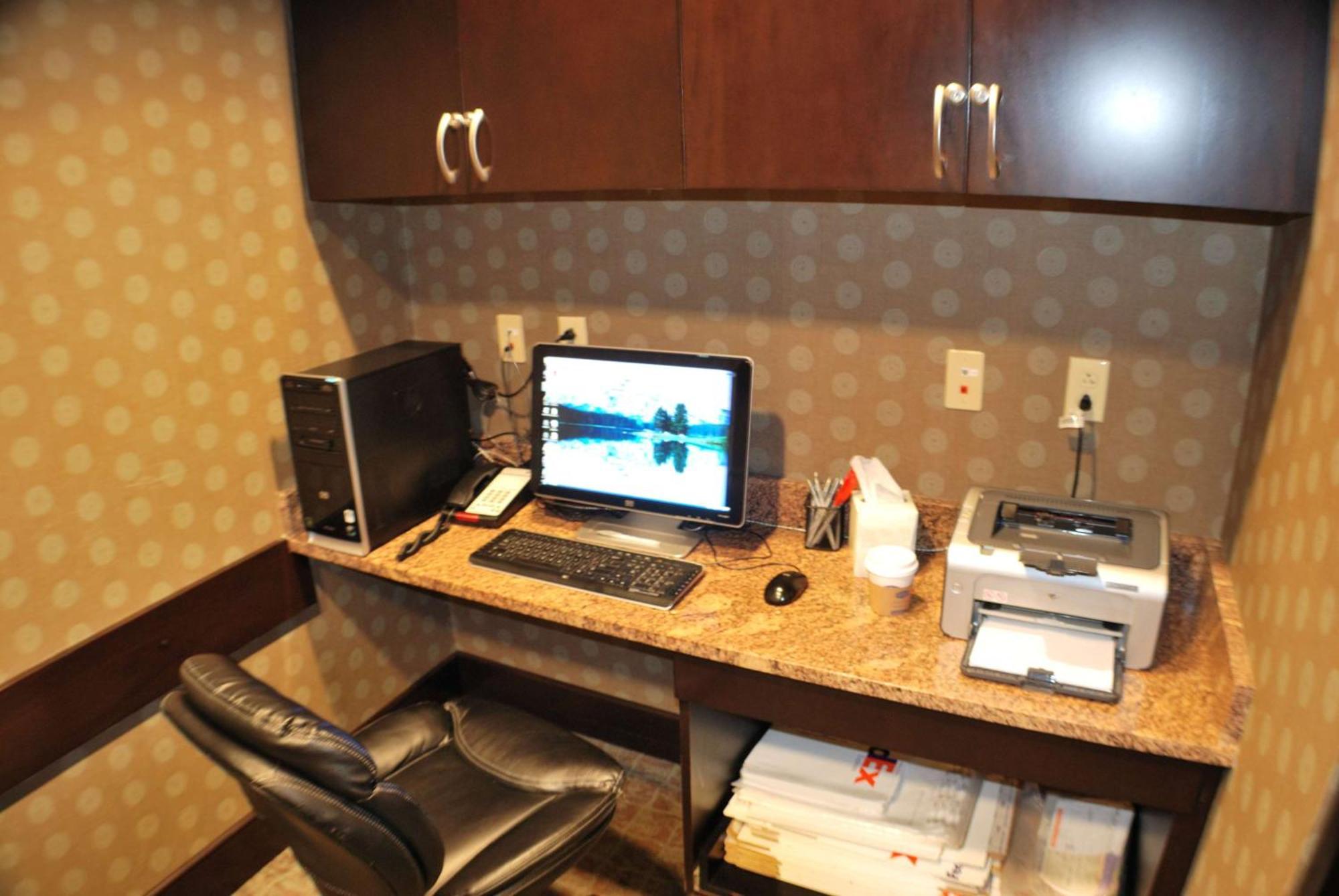 Hampton Inn & Suites Nashville At Opryland מראה חיצוני תמונה