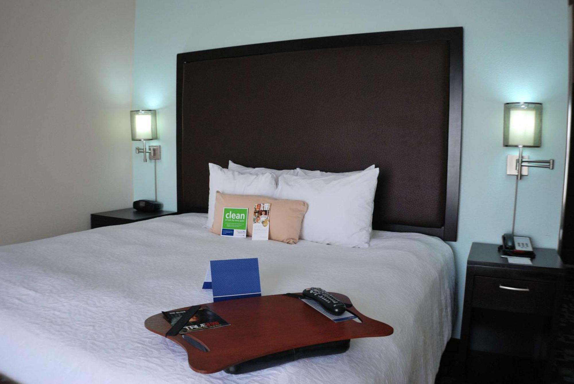 Hampton Inn & Suites Nashville At Opryland מראה חיצוני תמונה
